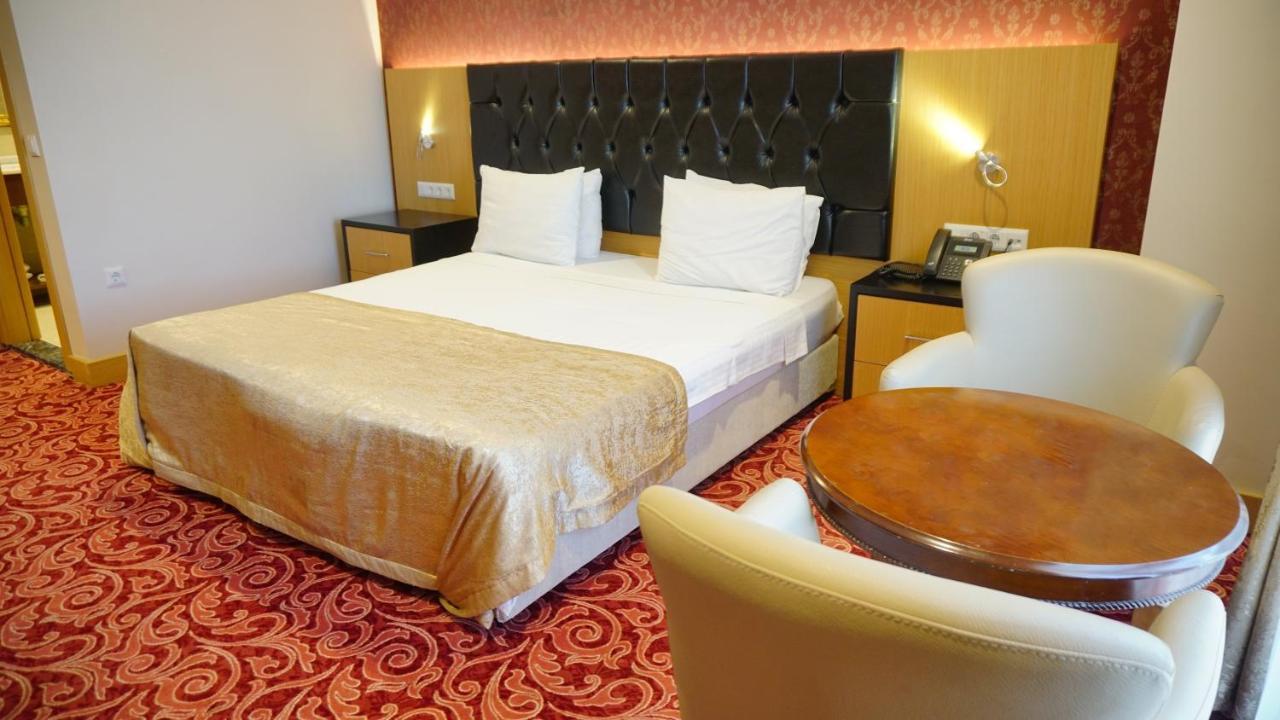 Vois Hotel Atasehir & Spa Истанбул Екстериор снимка