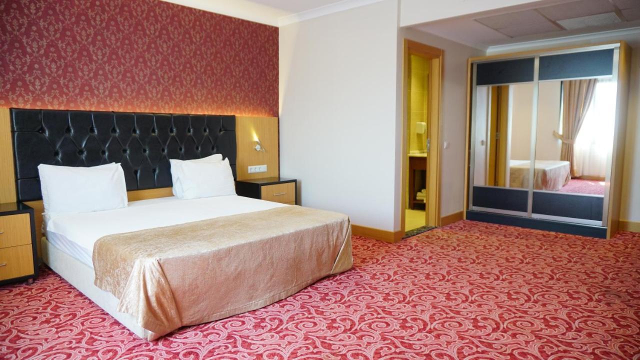 Vois Hotel Atasehir & Spa Истанбул Екстериор снимка